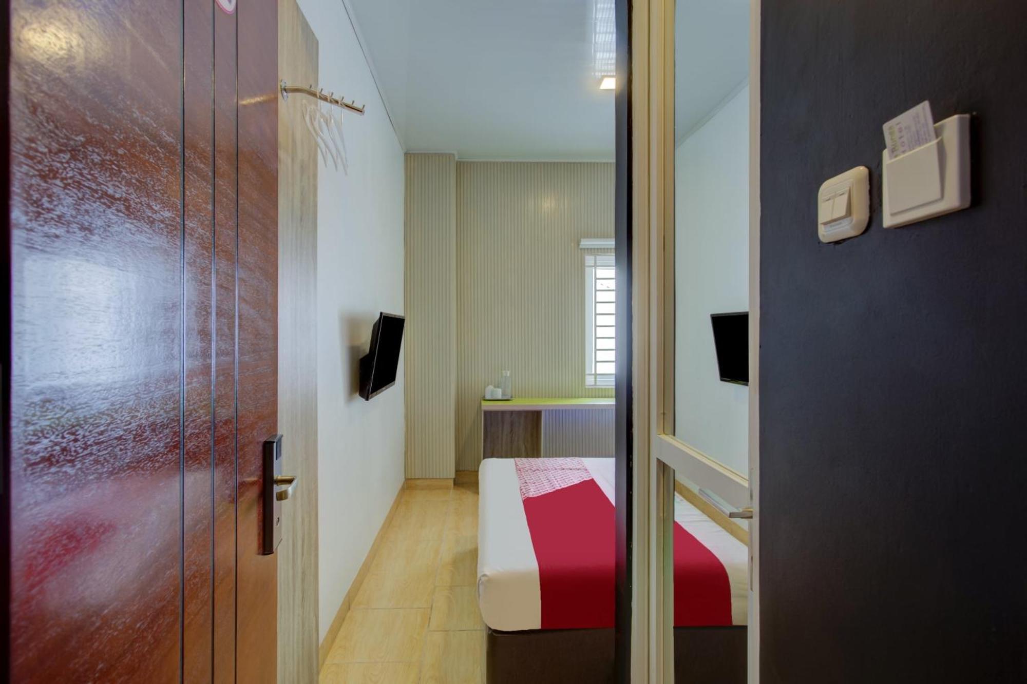 Hotel O Gambir Near Juanda Station Formerly Bunga Dahlia Jakarta Ngoại thất bức ảnh